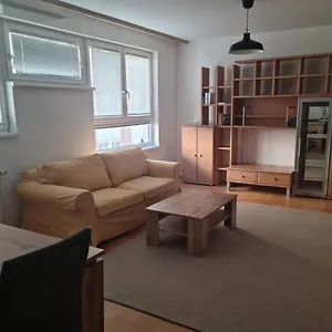 Uschi's Apartment
