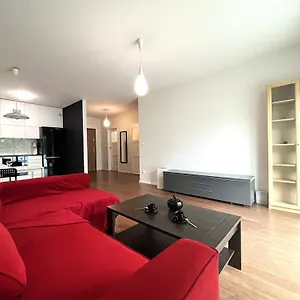 https://dmowskiego-17f-self-check-in-20h.hotelswroclaw.com
